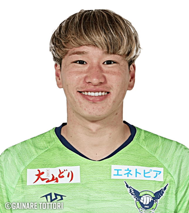 Takumi Kawamura Photo